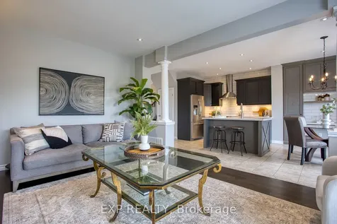49 Lampman Drive Grimsby ON L3M 0E5