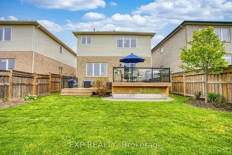 49 Lampman Drive Grimsby ON L3M 0E5