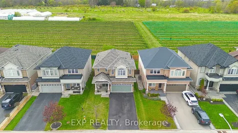 49 Lampman Drive Grimsby ON L3M 0E5