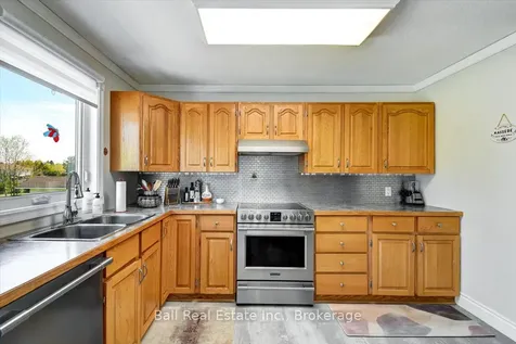 112 Maxwell Settlement Road Bancroft ON K0L 1C0