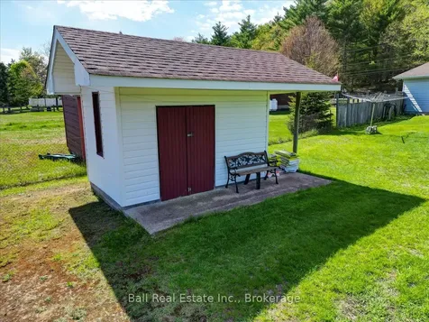 112 Maxwell Settlement Road Bancroft ON K0L 1C0