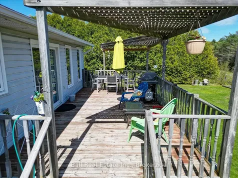 112 Maxwell Settlement Road Bancroft ON K0L 1C0