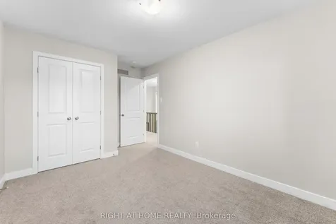 35 Plank Street Kanata ON K2V 0M4