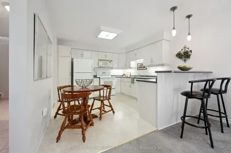 17 Terraview Crescent Guelph ON N1G 5A7