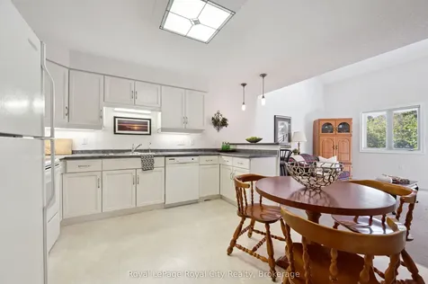 17 Terraview Crescent Guelph ON N1G 5A7