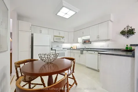 17 Terraview Crescent Guelph ON N1G 5A7