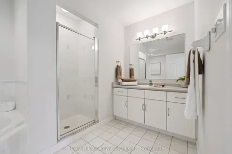 17 Terraview Crescent Guelph ON N1G 5A7
