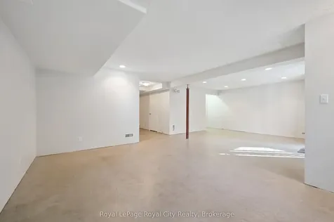 17 Terraview Crescent Guelph ON N1G 5A7