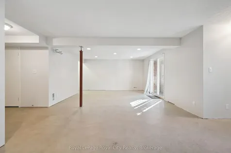 17 Terraview Crescent Guelph ON N1G 5A7