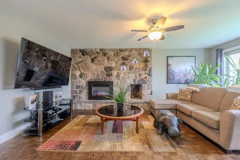 1052 Copeland Street North Bay ON P1B 3E6