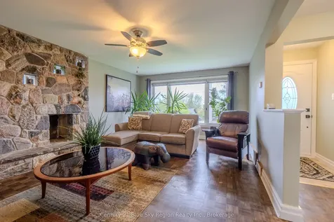 1052 Copeland Street North Bay ON P1B 3E6