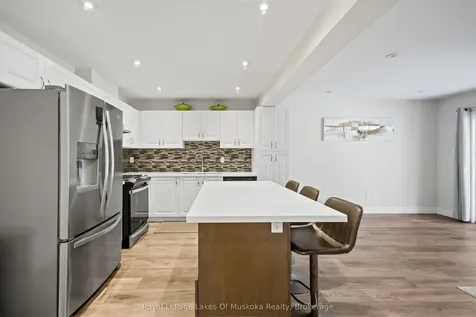 31 Nicole Park Place Bracebridge ON P1L 0C8