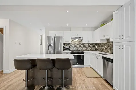 31 Nicole Park Place Bracebridge ON P1L 0C8