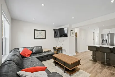 31 Nicole Park Place Bracebridge ON P1L 0C8