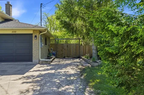 888 Grandview Road Fort Erie ON L2A 4V7