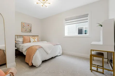 195 Hardcastle Drive Cambridge ON N1S 0A8