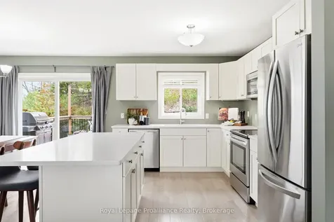 9 Mitchell Drive Quinte West ON K0K 2C0