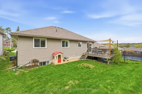 9 Mitchell Drive Quinte West ON K0K 2C0