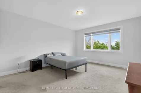 129 Harwood Avenue Woodstock ON N4T 0P8