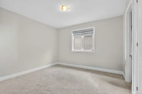 129 Harwood Avenue Woodstock ON N4T 0P8