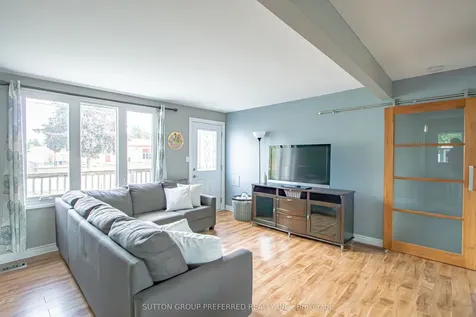 139 Keefer Street Strathroy-caradoc ON N7G 1E1