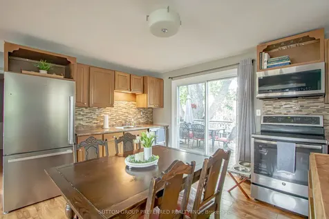 139 Keefer Street Strathroy-caradoc ON N7G 1E1