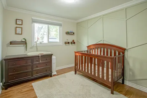 139 Keefer Street Strathroy-caradoc ON N7G 1E1