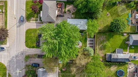 139 Keefer Street Strathroy-caradoc ON N7G 1E1