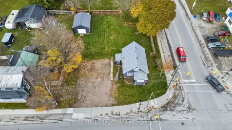 3 Elora Street N Mapleton ON N0B 1A0