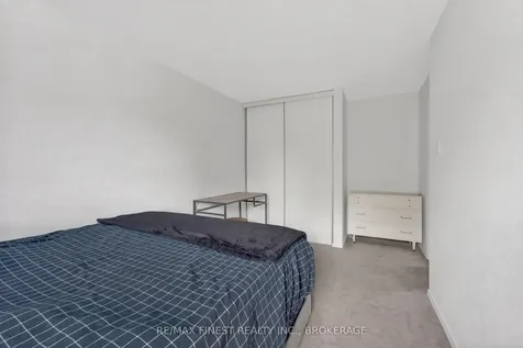 1057 Basswood Place Kingston ON K7P 1K4