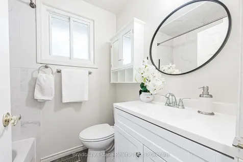 13 East 21st Street Hamilton ON L8V 2T3