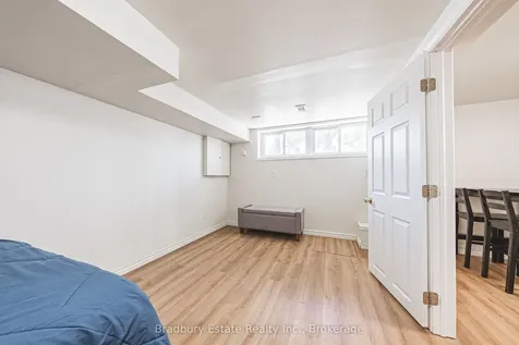 13 East 21st Street Hamilton ON L8V 2T3