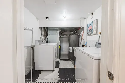 13 East 21st Street Hamilton ON L8V 2T3