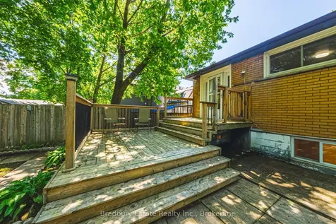 13 East 21st Street Hamilton ON L8V 2T3