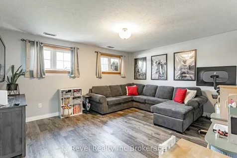 122 Hemlock Road Ingersoll ON N5C 3Z6