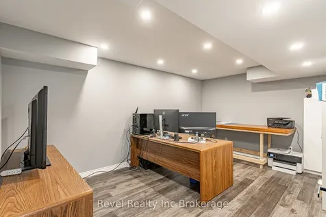 122 Hemlock Road Ingersoll ON N5C 3Z6