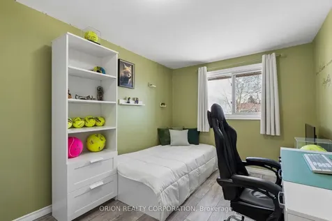 1014B Vanier Avenue Woodstock ON N4S 4K4
