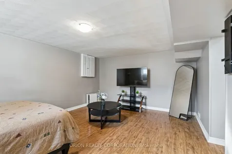 1014B Vanier Avenue Woodstock ON N4S 4K4