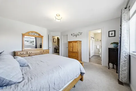 17 Cavendish Drive Belleville ON K8N 0C2
