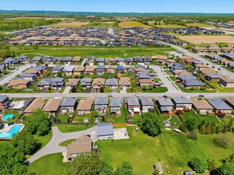 17 Cavendish Drive Belleville ON K8N 0C2