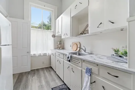 218 Albert Street Ingersoll ON N5C 2Y6