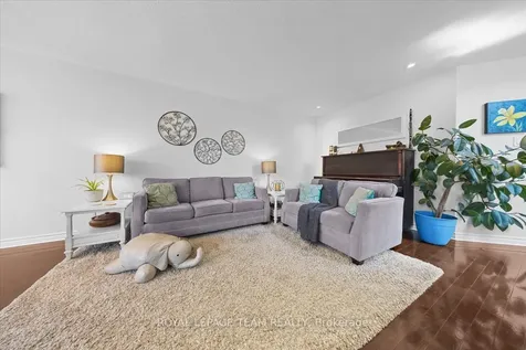 345 Forestbrook Street Kanata ON K2K 0B8