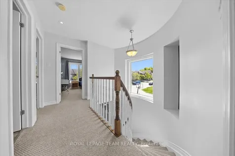 345 Forestbrook Street Kanata ON K2K 0B8
