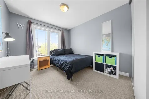 345 Forestbrook Street Kanata ON K2K 0B8