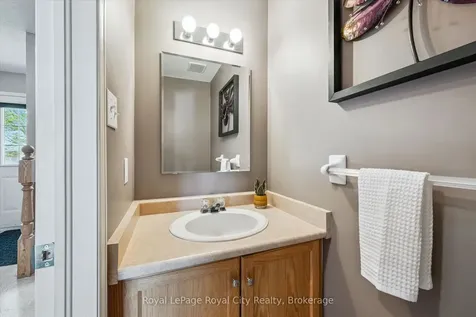 240 London Road W Guelph ON N1H 8N8