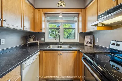 240 London Road W Guelph ON N1H 8N8
