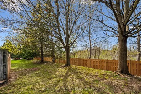 240 London Road W Guelph ON N1H 8N8