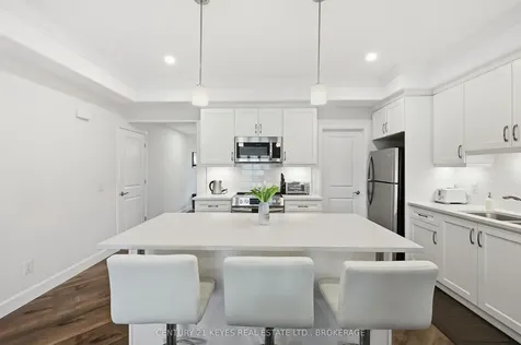 188 Wilmer Avenue Gananoque ON K7G 3C3