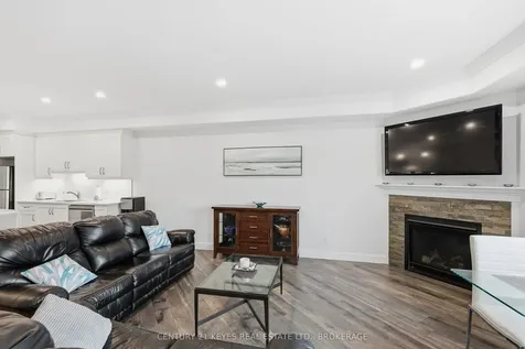 188 Wilmer Avenue Gananoque ON K7G 3C3