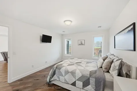 188 Wilmer Avenue Gananoque ON K7G 3C3